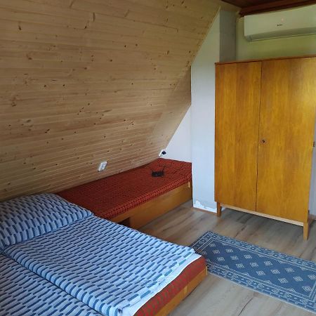 Pelso Vendeghaz With Internet Optical Cable Villa Balatonmariafurdo Exterior photo