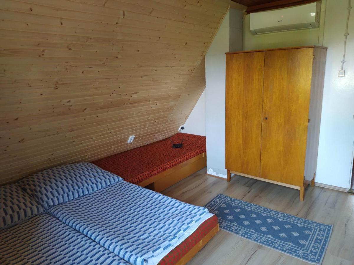 Pelso Vendeghaz With Internet Optical Cable Villa Balatonmariafurdo Exterior photo