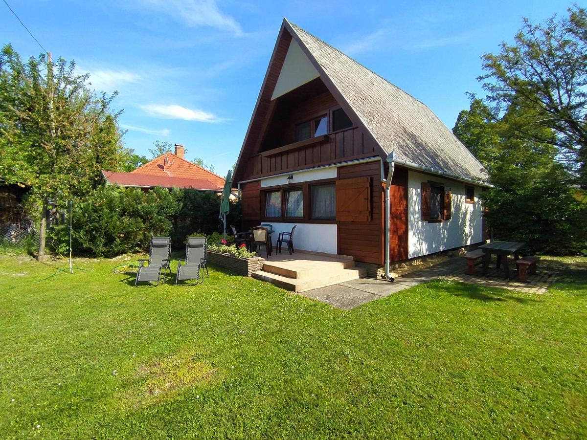 Pelso Vendeghaz With Internet Optical Cable Villa Balatonmariafurdo Exterior photo