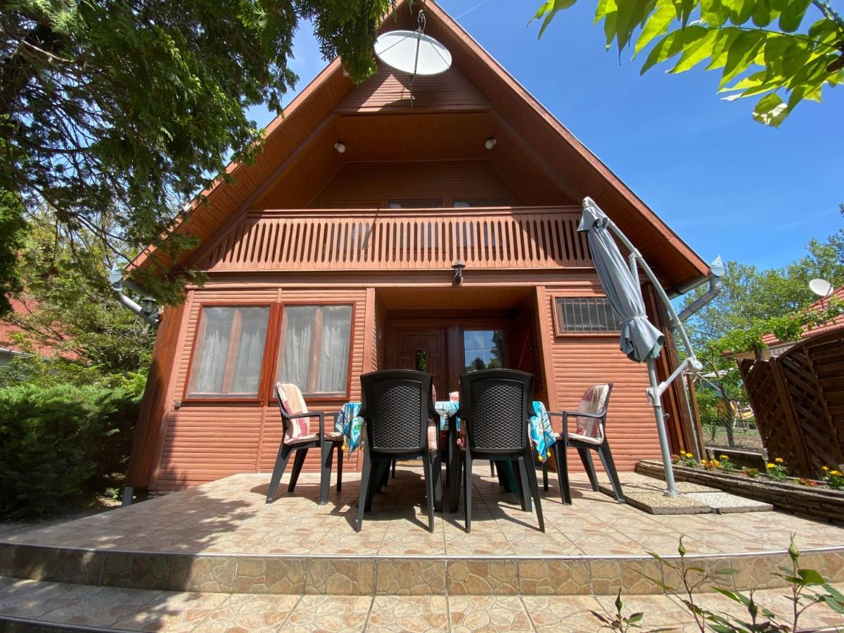 Pelso Vendeghaz With Internet Optical Cable Villa Balatonmariafurdo Exterior photo